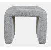 měkká stylová taburetka LEITH ve světle šedé barvě