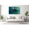 Snový obraz slona v azurových vodách, který harmonicky doplní vaši sbírku umění na stěně.
