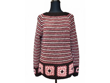 Ručně háčkovaný svetr zdobený vel. L