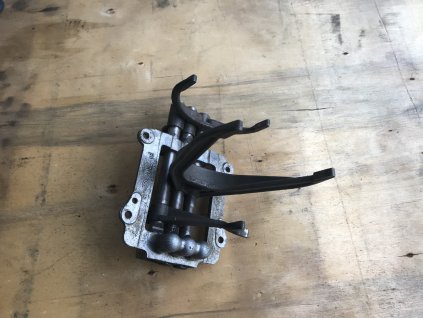 Můstek řadící s vidlicemi M22 2500,