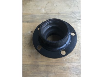 Náboj předního kola M22 1800,