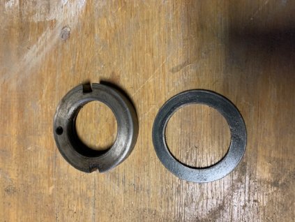 Matice zadního náboje s podložkou bazar