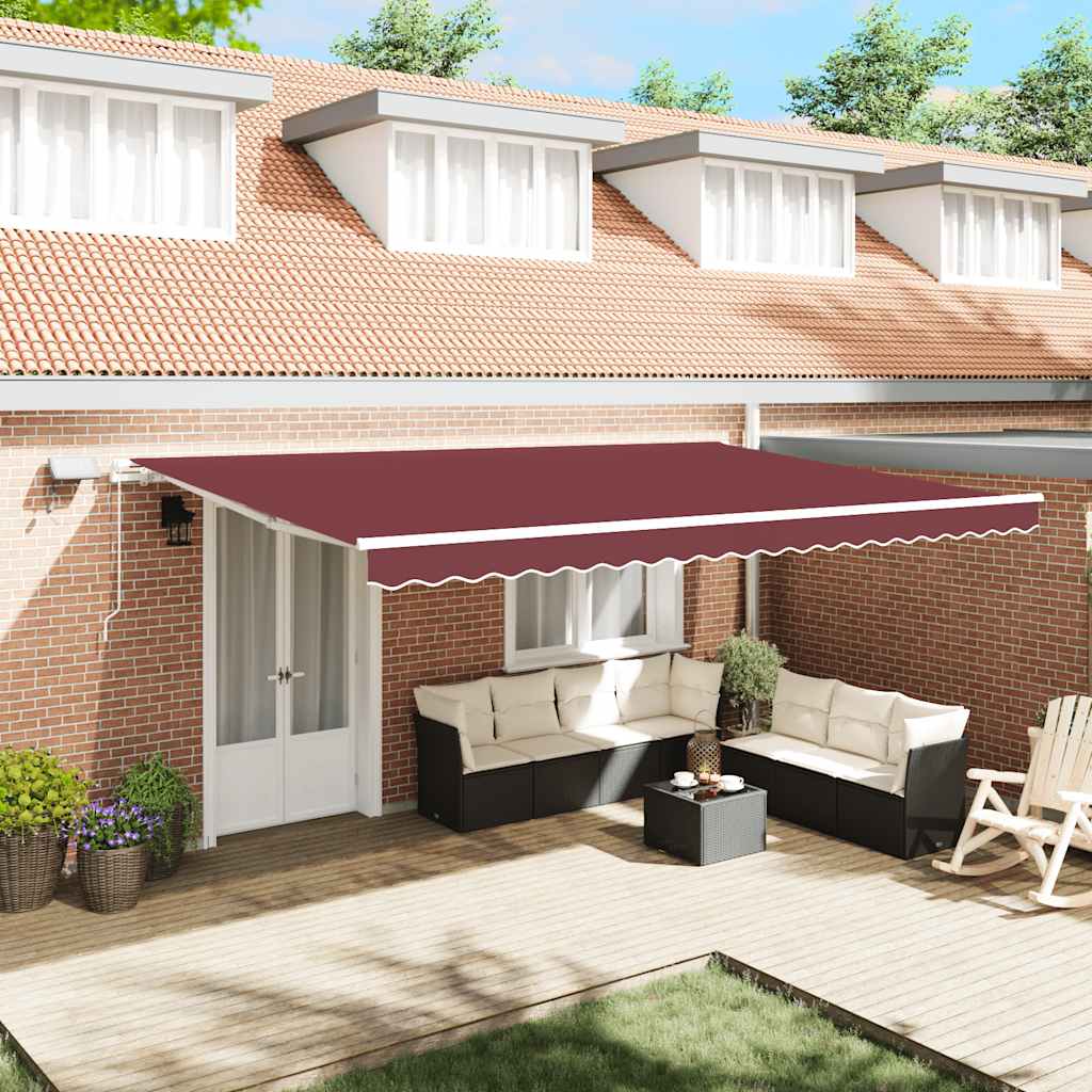 Levně vidaXL Ručně zatahovací markýza s LED burgundská 500 x 300 cm