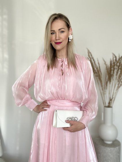 Elegantné šaty s viazaním