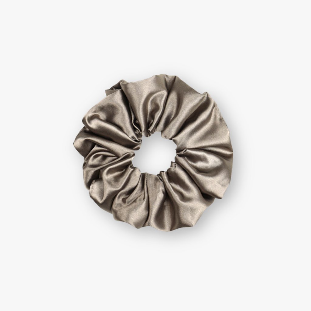 Saténová scrunchie gumička - Mocca
