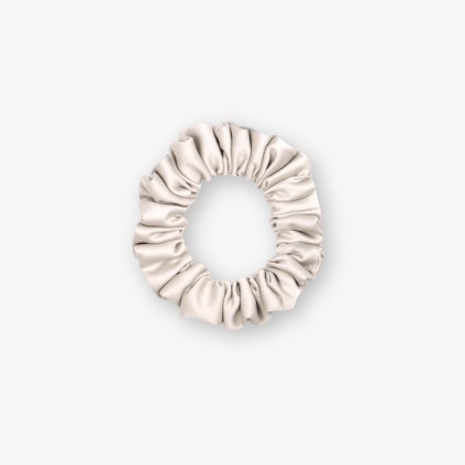 Úzká saténová scrunchie gumička - Krémová matná