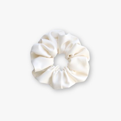 Saténová scrunchie gumička - Off-White