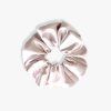 Saténová scrunchie gumička - Perlová