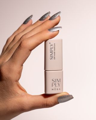 💅 Nechty, na ktoré sa môžeš spoľahnúť 😍 Ako manikérka určite vieš, že rozhodujú detaily – pigmentácia, výdrž, bezpečné...