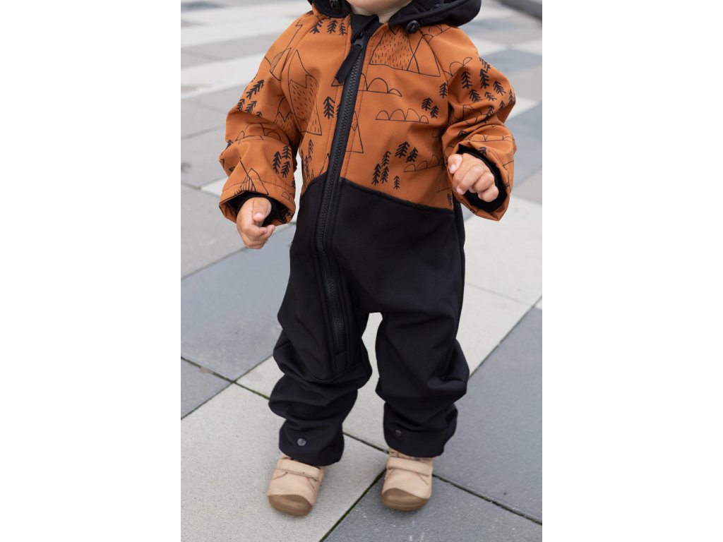 Softshellová kombinéza les a hory skořice