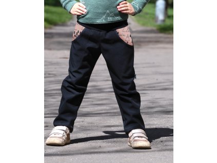 stromy a hory na růžovéi softshell kalhoty dětské s flessem4