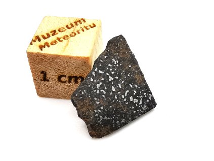 Meteorit NWA 16397 / Acapulcoite / 0,5 g / řez