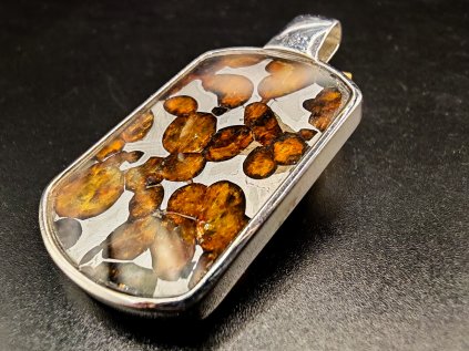 Přívěsek meteorit Pallasit 45x25mm