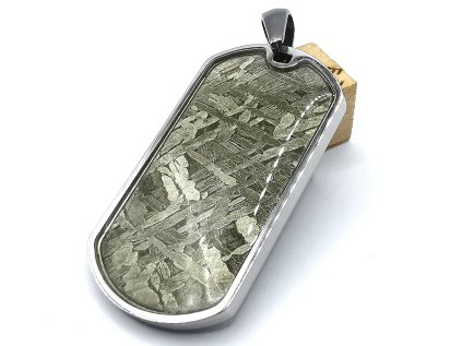 přívěsek / železný meteorit / známka