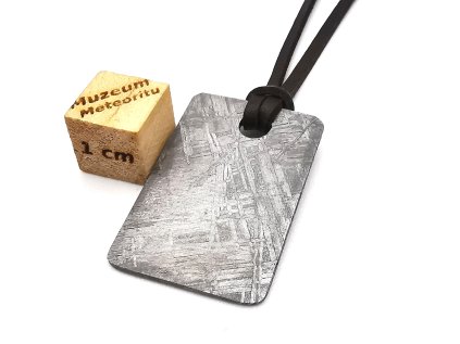 Přívěsek meteorit Muonionalusta + kožená šňůrka