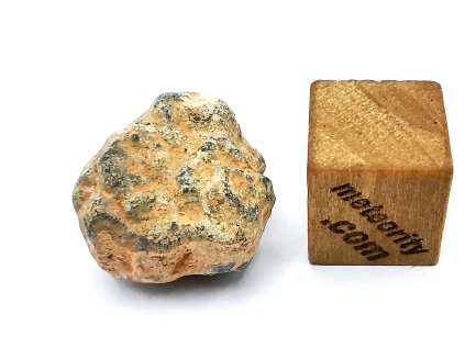 Lunární meteorit Bechar 006 / 2,7 gr.