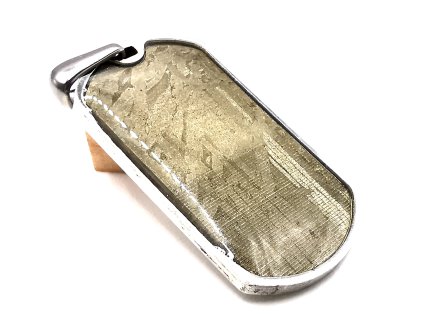 přívěsek / železný meteorit / známka
