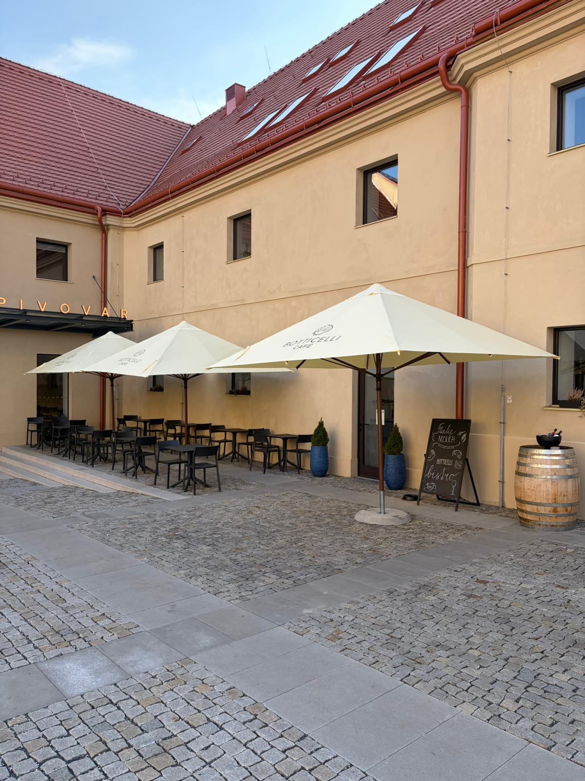Reference slunečníku – Zrno Zrnko