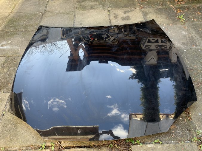 1059 1 predni kapota nb