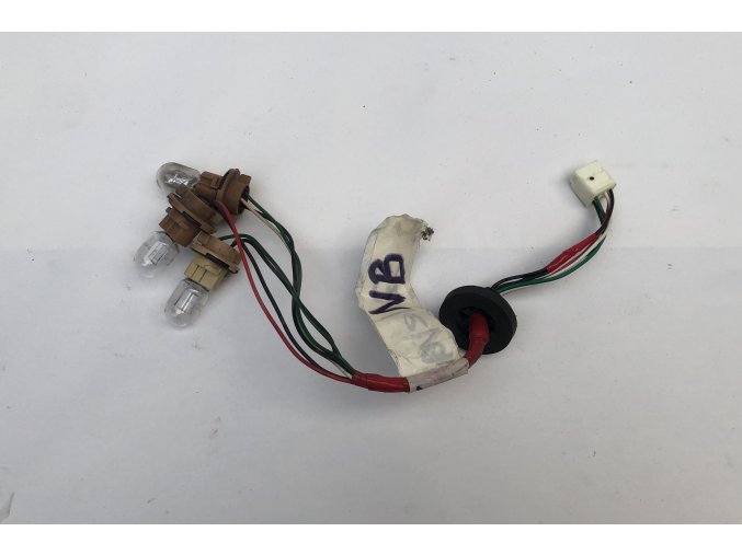 Svazek zadních světel NB (Strana pravý)