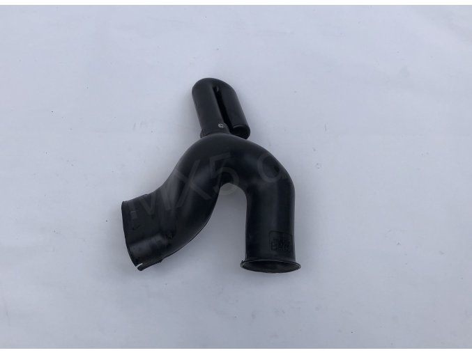 1224 trubka vzduchoveho filtru nbfl