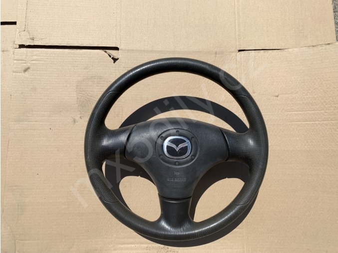 1569 volant nbfl 3 ramenny perforovany