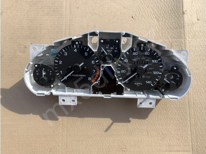 3127 budiky na uk bez skla