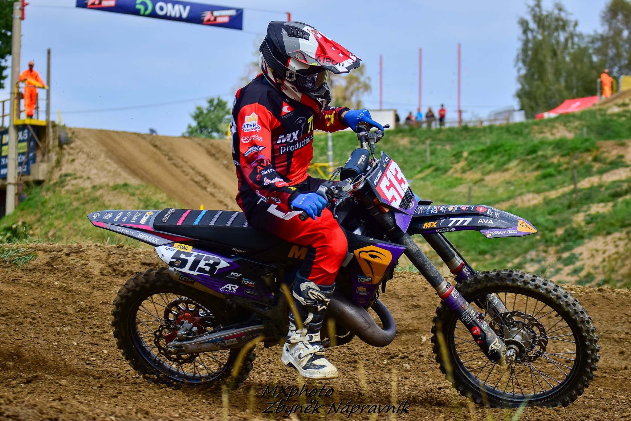 Junior MX Foto 1