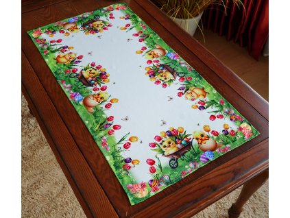 Velikonoční ubrus - běhoun na stůl EASTERS CHICKS 50x100 cm Mybesthome