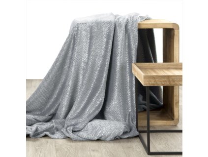 Deka - přehoz na pohovku z mikrovlákna BEATA 200x220 cm stříbrná Mybesthome