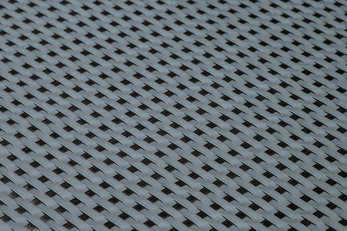 Balkonová ratanová zástěna LATVIA, šedá/černá, výška 100 cm šířka různé rozměry 750 g/m2 MyBestHome Rozměr: 100x600 cm