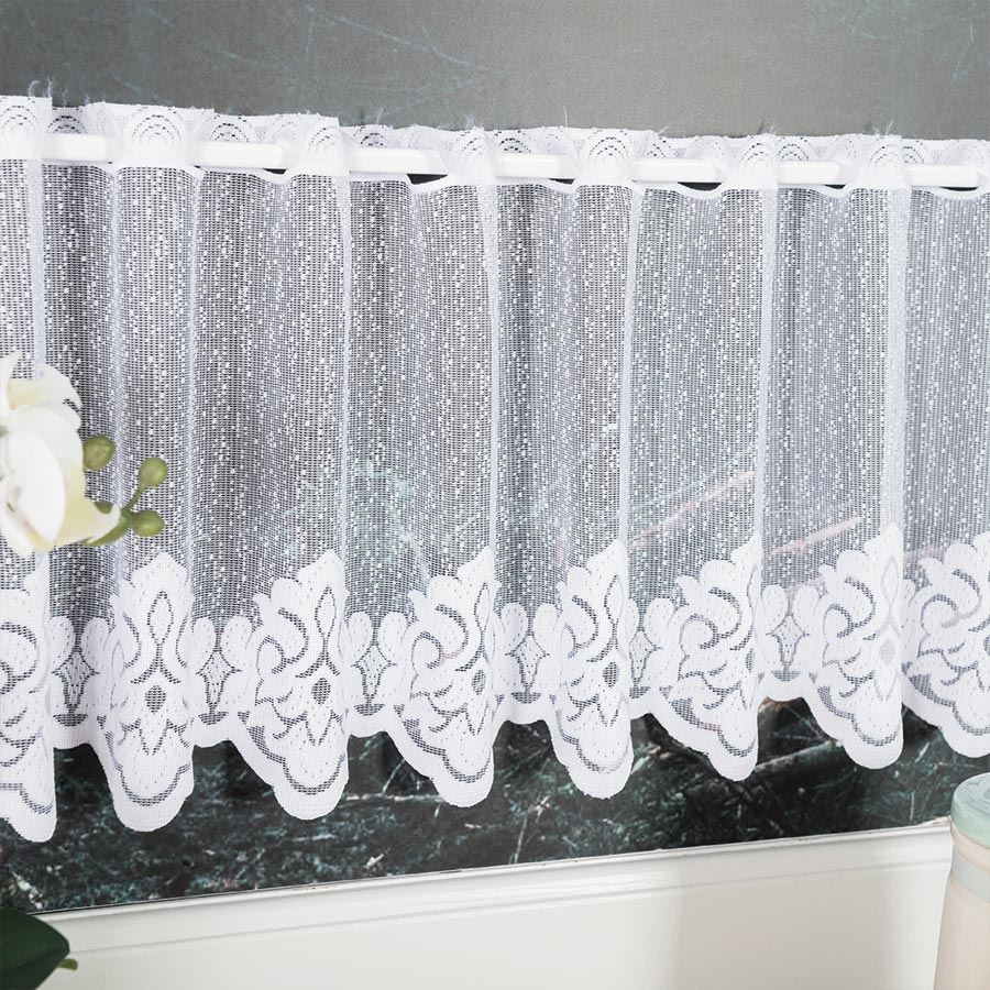 Dekorační metrážová vitrážová záclona MONIKA bílá výška 30 cm MyBestHome Cena záclony je uvedena za běžný metr, kod: 001539
