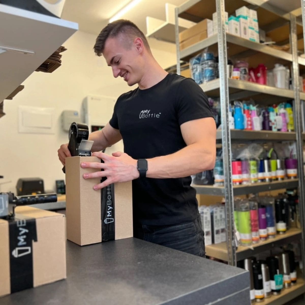 Máme vlastní sklad