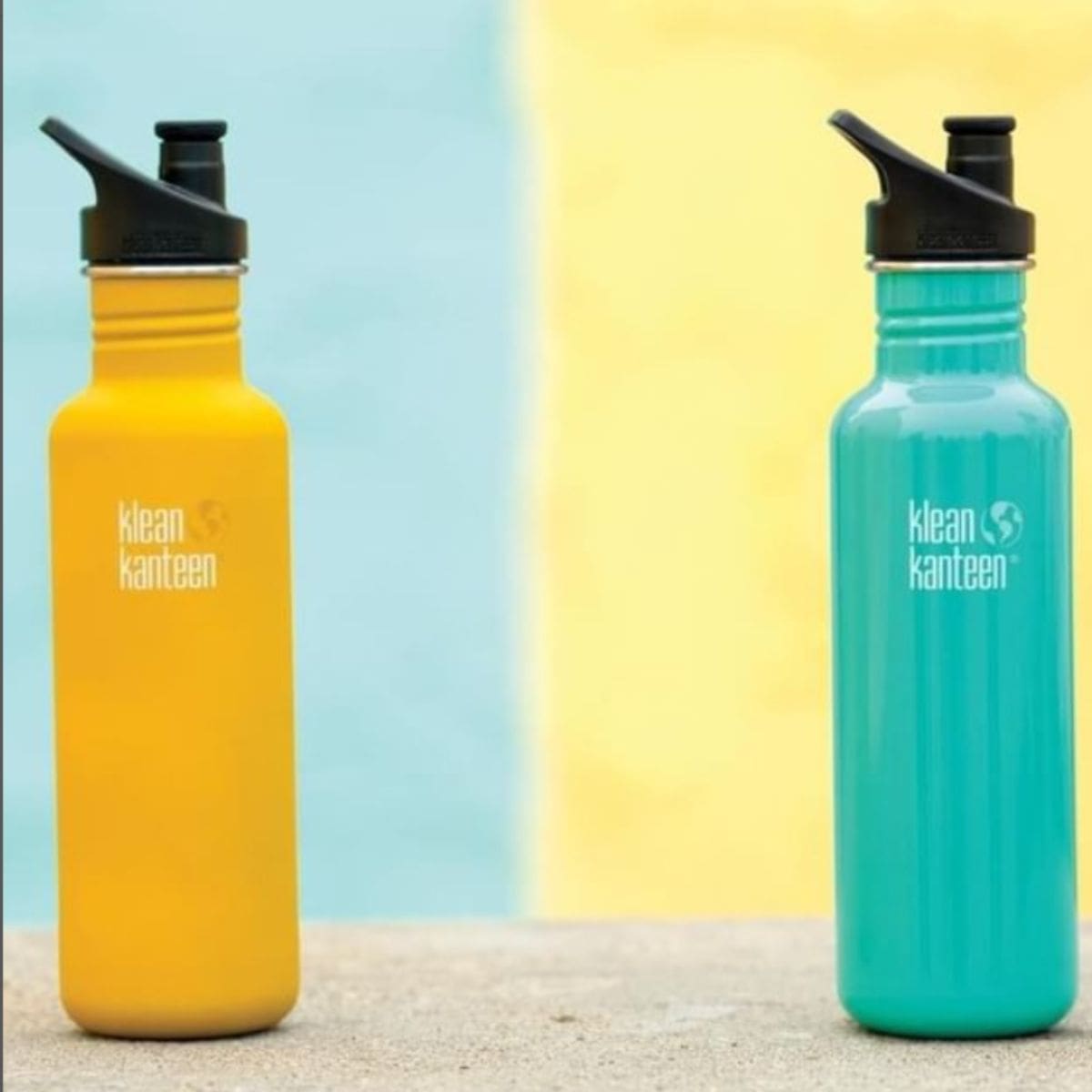 Fľaša na vodu zo skla, nerezu alebo plastu? Aký materiál je ten najlepší?