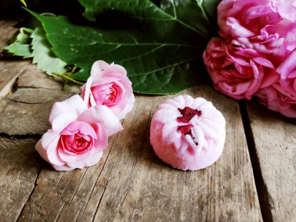 Anglická růže šumivá bombička 30 g