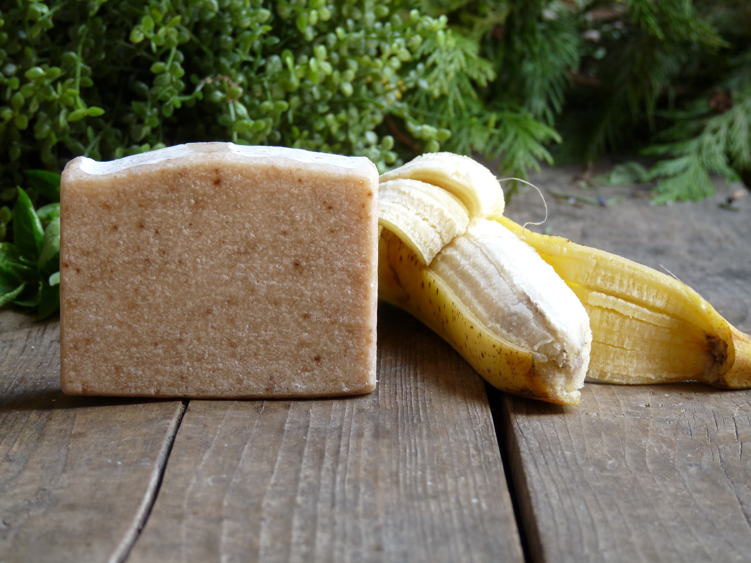Solné přírodní mýdlo Banán a med 50 g
