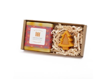 dárkový balíček s vánočním mýdlem a mýdlovým stromkem