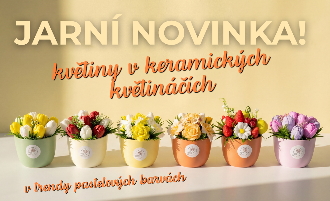 Jarní dekorační kytice v keramickém květináči, krásné pastelové barvy