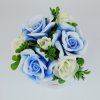 Kytice modro bílých a bílých růží - mýdlová kytice ve flowerboxu FL211a
