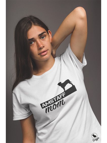 Mom bílé 1