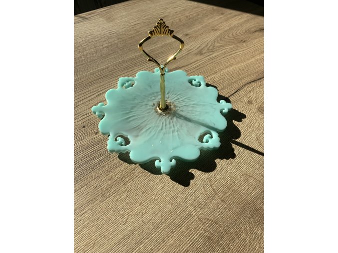 Dekorace: Zámecký etažér - mint