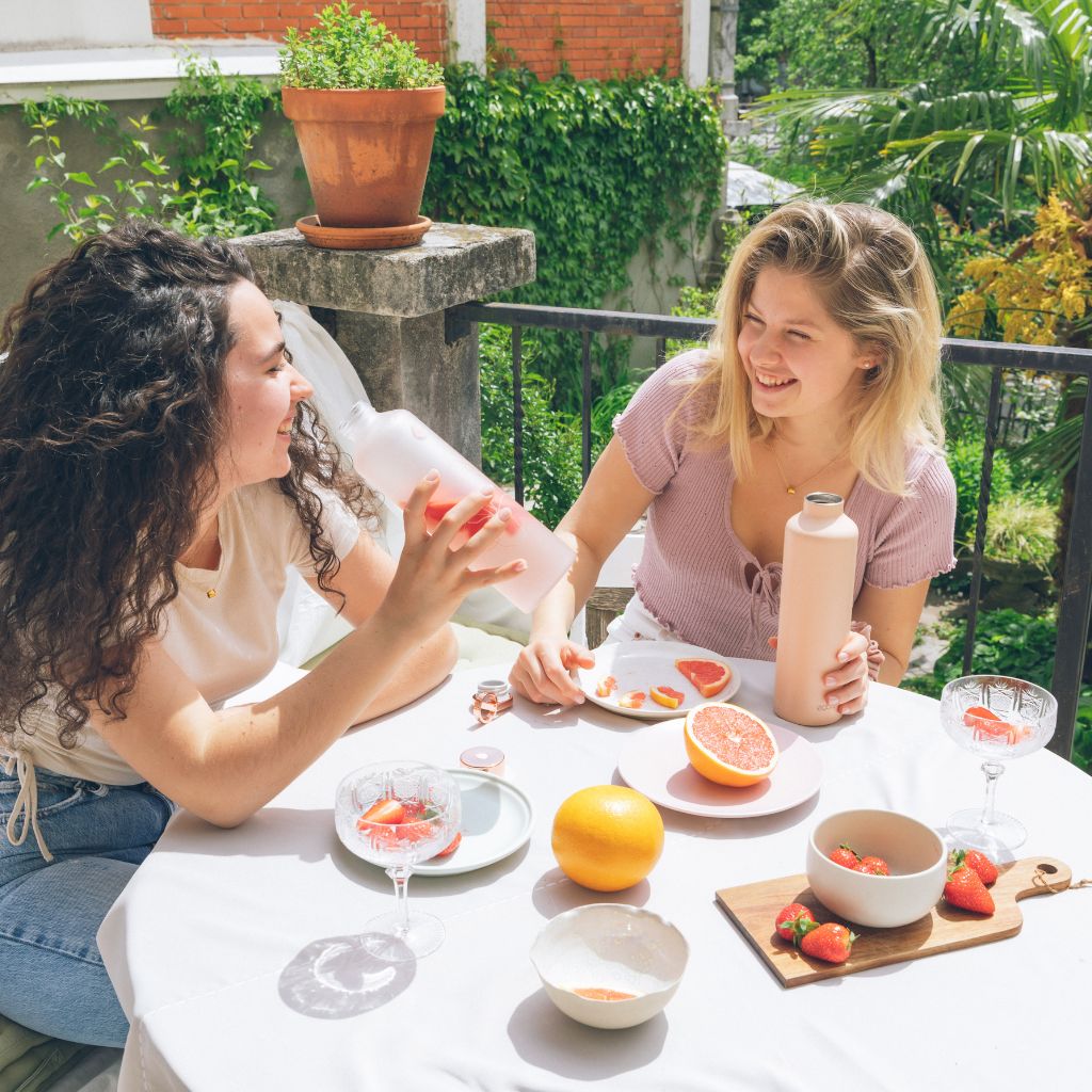 Odśwież się wspaniałymi letnimi napojami bezalkoholowymi