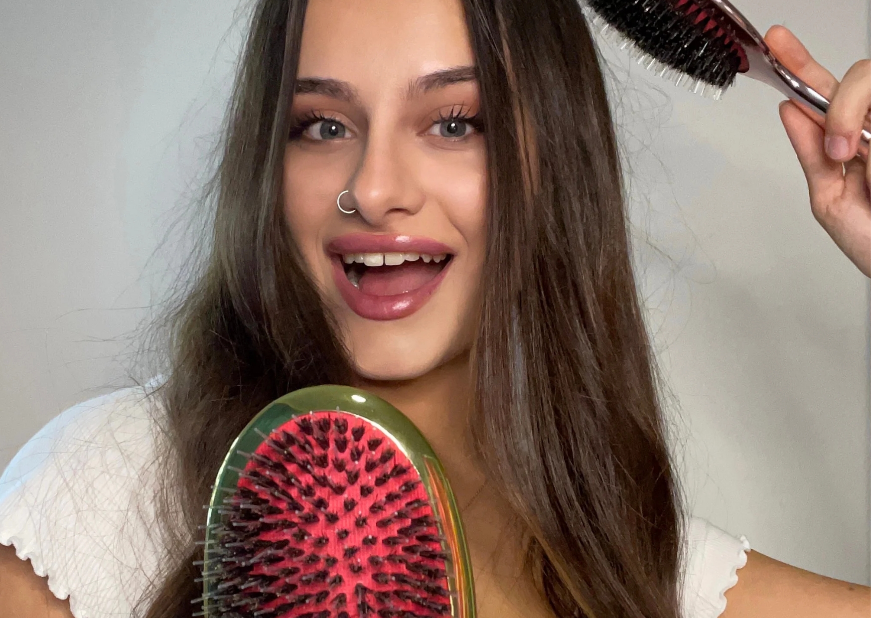 Kartáč s kuličkami, nebo bez?