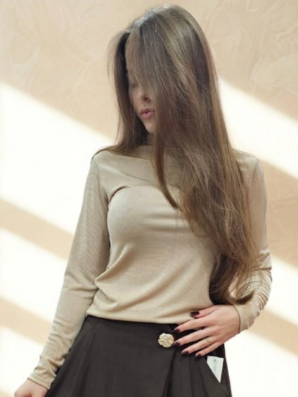 Halenka BASODI s dlouhým rukávem béžová