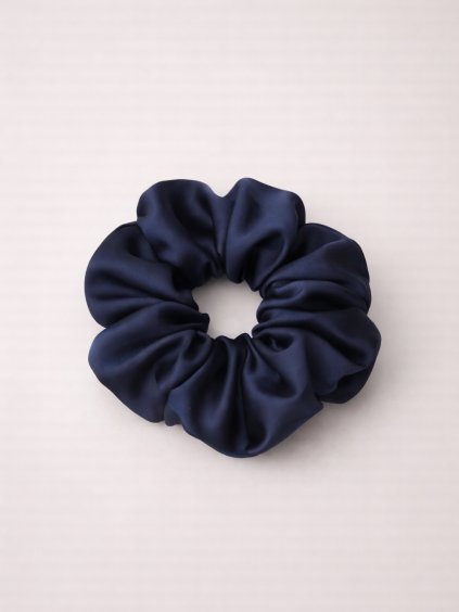 Scrunchie saténová gumička SINOA navy blue