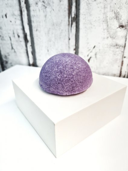 fialové konjak houby