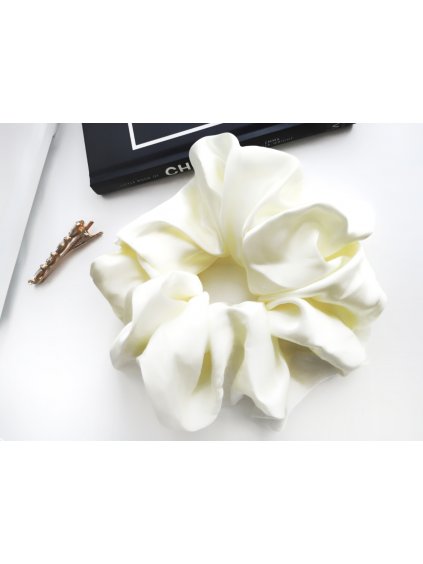 scrunchie gumička velká krémová myfeminity