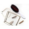 Bílý profesionální kartáč na vlasy s kančími štětinami