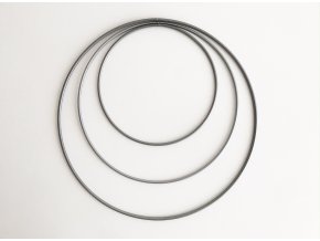 Kovové kruhy 15 - 25 cm - stříbrné