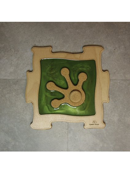 Dřevěné senzomotorické puzzle Stopa žáby - 1 ks